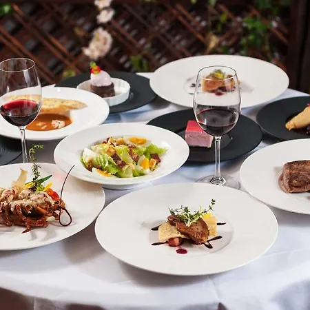 Saint Francois Xavier Lourdes